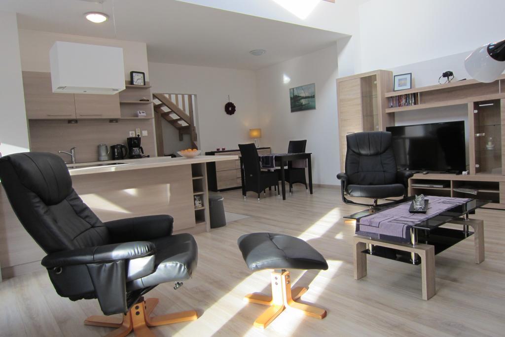 Appartement Mezzanine Heviz Exterior photo
